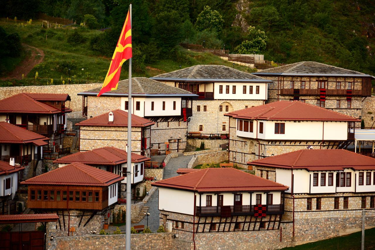 Macedonian Village Hotel & Resort 斯科普里 外观 照片